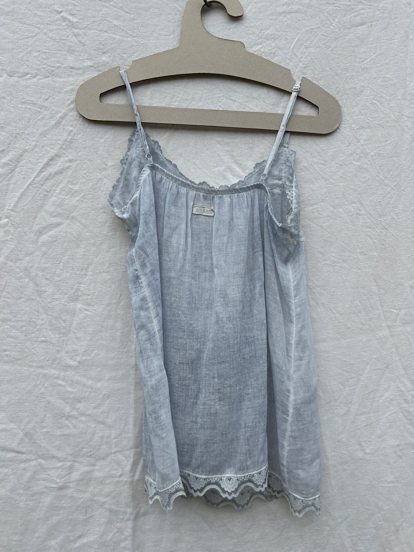 Sheer lace singlet, M