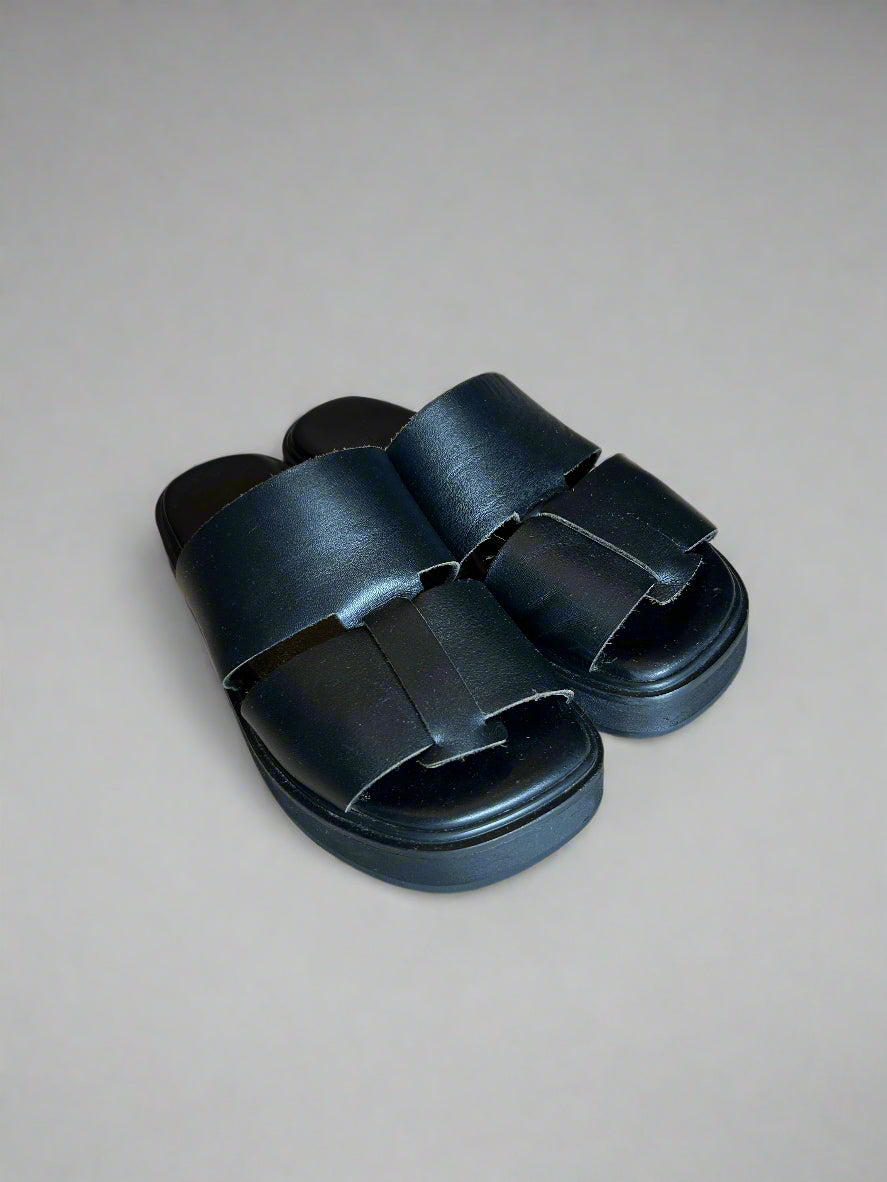 St. Agni Sandals, 36