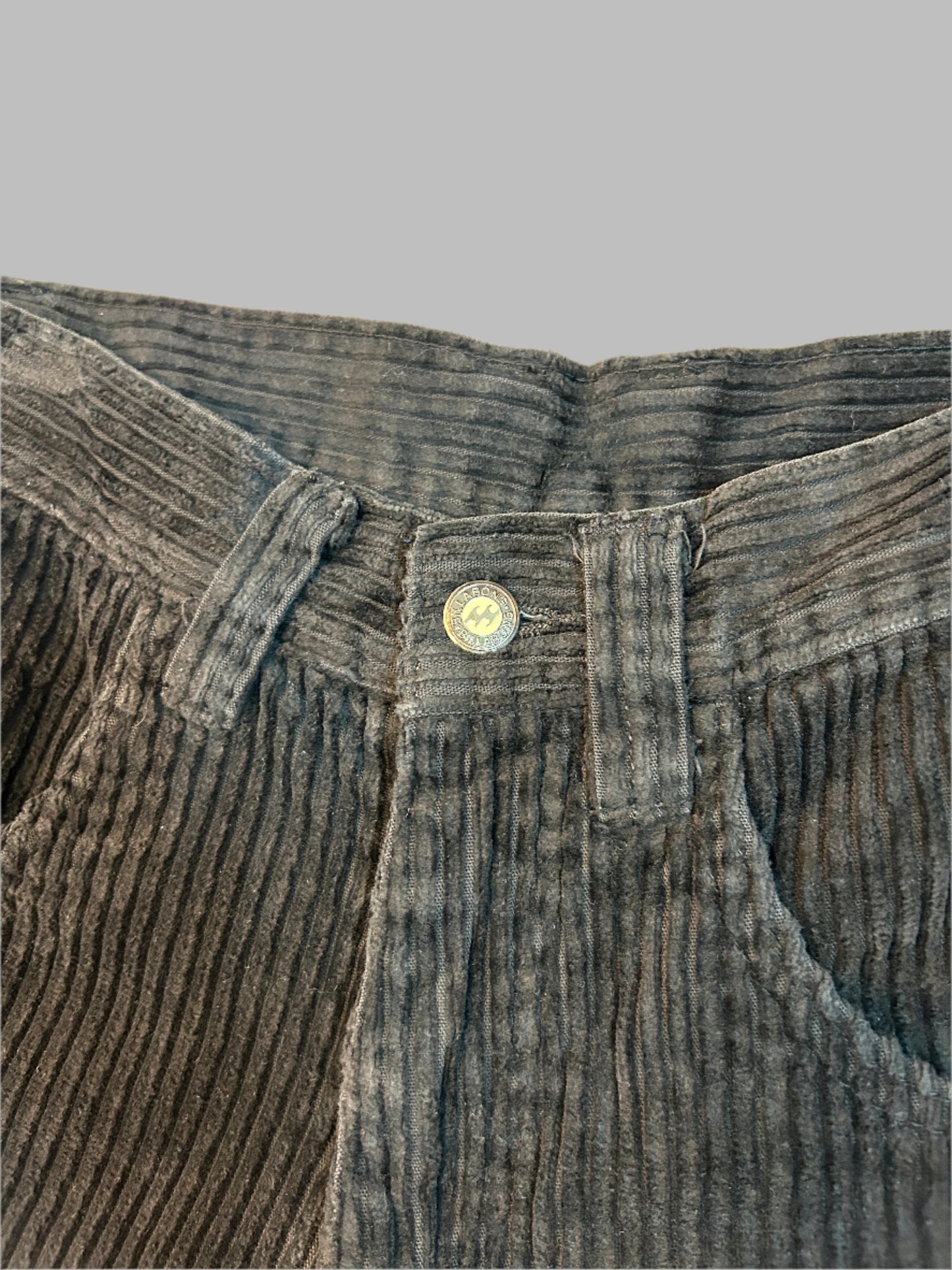 Vintage Billabong Corduroy shorts, 28