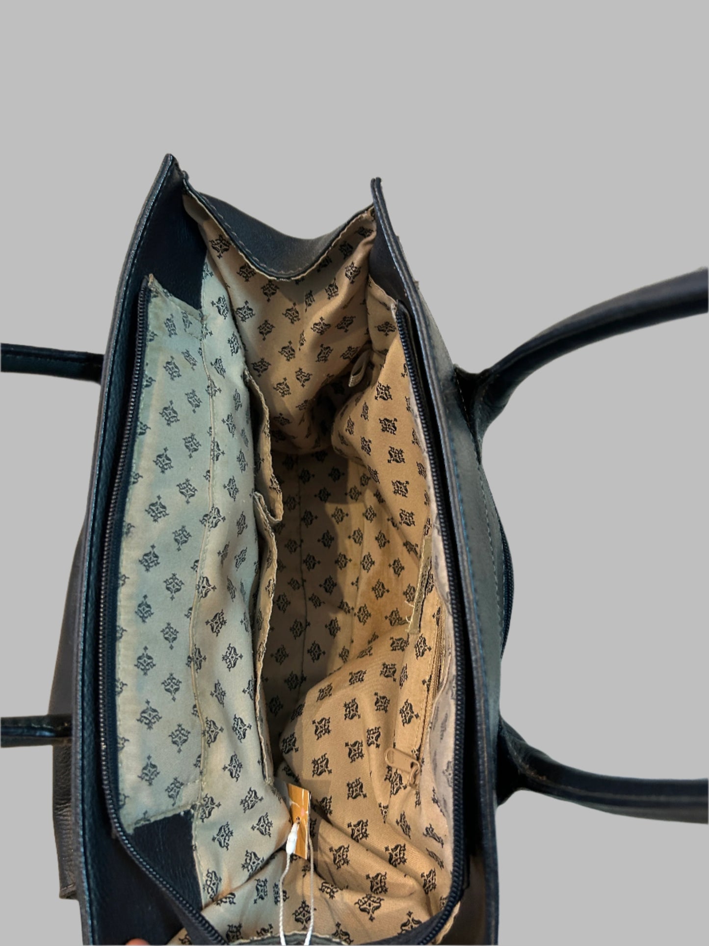 Leather bag